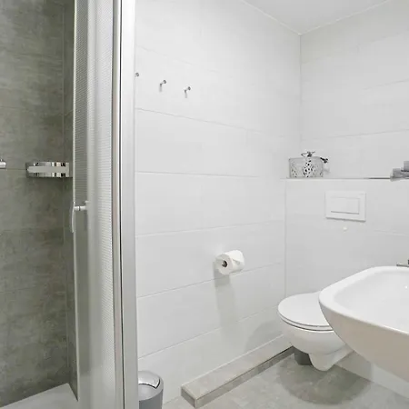 Riedgrashaus Riedgras 5 Norden