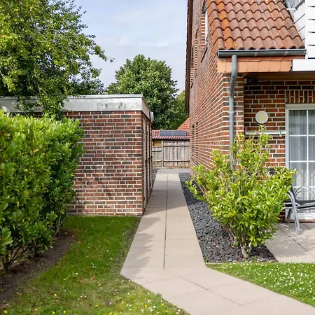 Riedgrashaus Riedgras 5 Norden