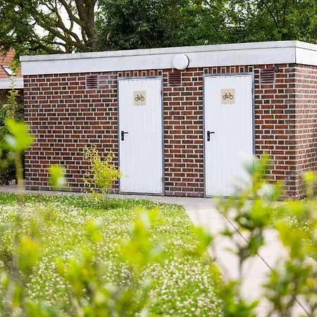 Riedgrashaus Riedgras 5 *